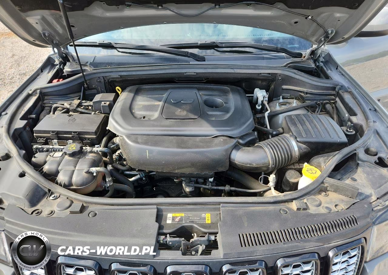 2021 Jeep Grand Cherokee Laredo VIN:1C4RJEAG8MC719062 - 12