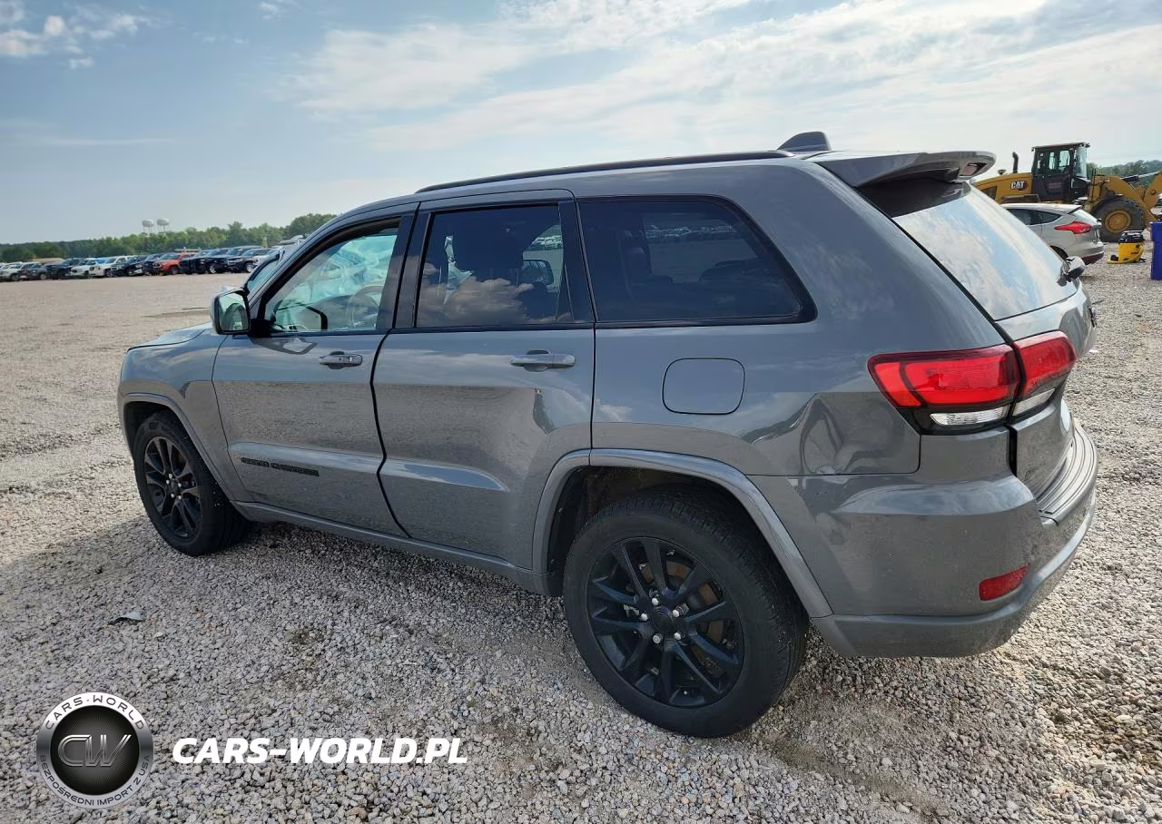 2021 Jeep Grand Cherokee Laredo VIN:1C4RJEAG8MC719062 - 2