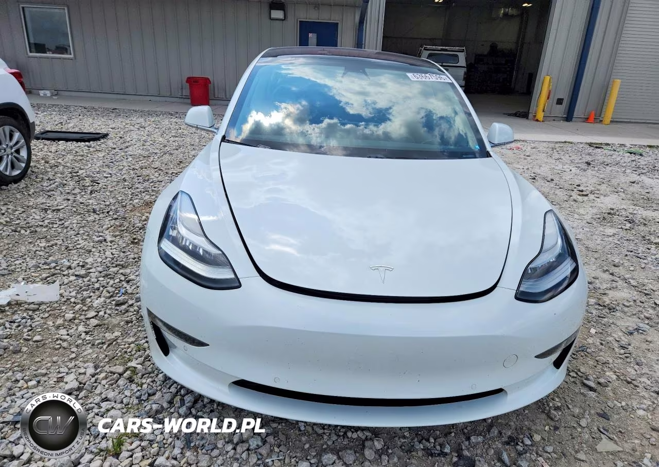 2018 Tesla Model 3 VIN:5YJ3E1EB6JF067171 - 5