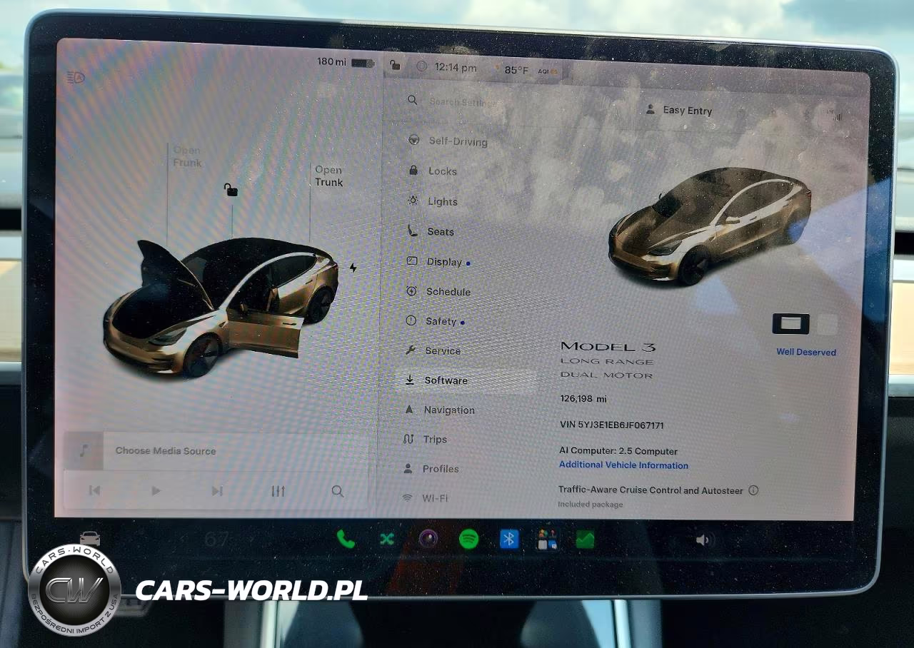 2018 Tesla Model 3 VIN:5YJ3E1EB6JF067171 - 9