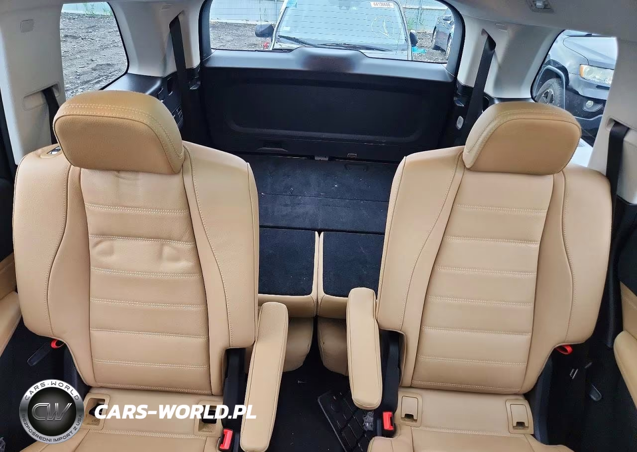 2025 Mercedes-Benz Gls 450 4Matic VIN:4JGFF5KE7SB476537 - 10
