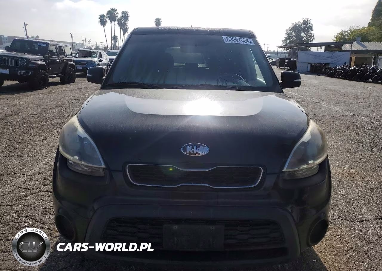 2013 Kia Soul + VIN:KNDJT2A66D7482397 - 5