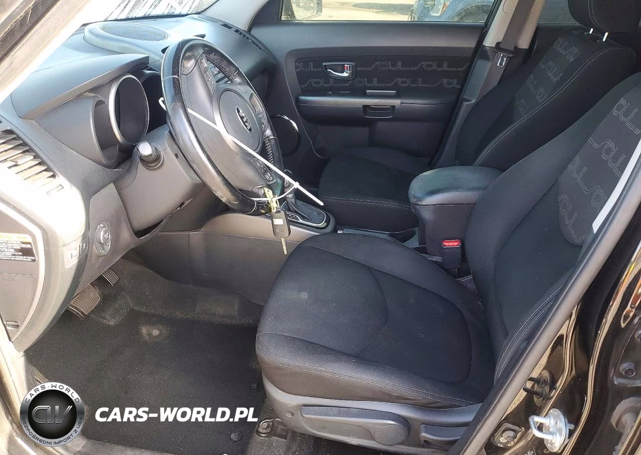 2013 Kia Soul + VIN:KNDJT2A66D7482397 - 7