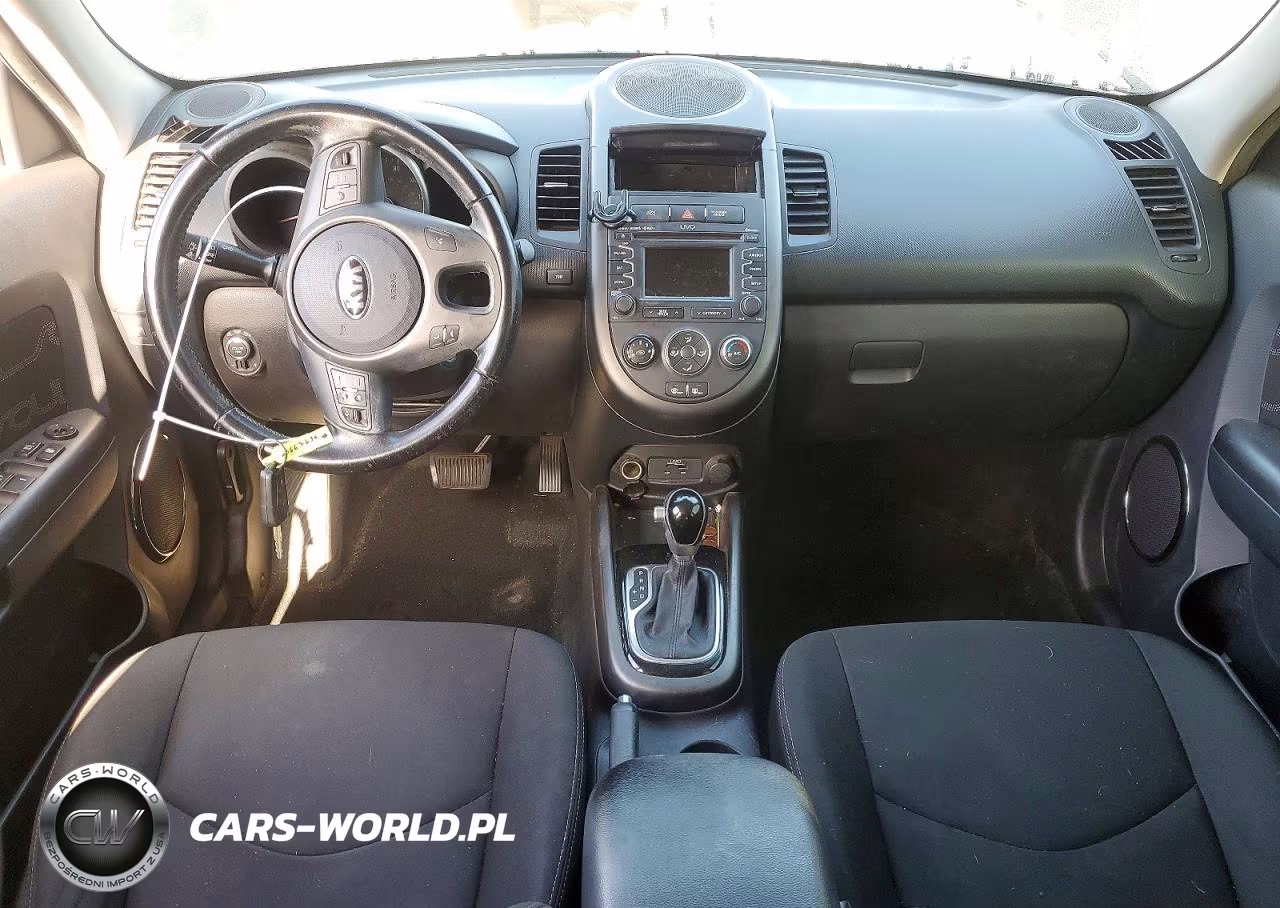 2013 Kia Soul + VIN:KNDJT2A66D7482397 - 8