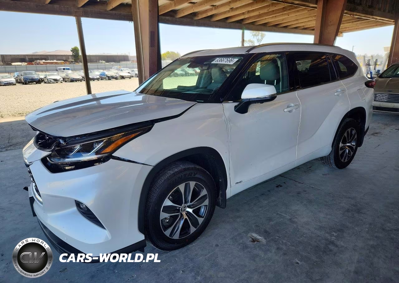 2026 Toyota Highlander Hybrid Limited