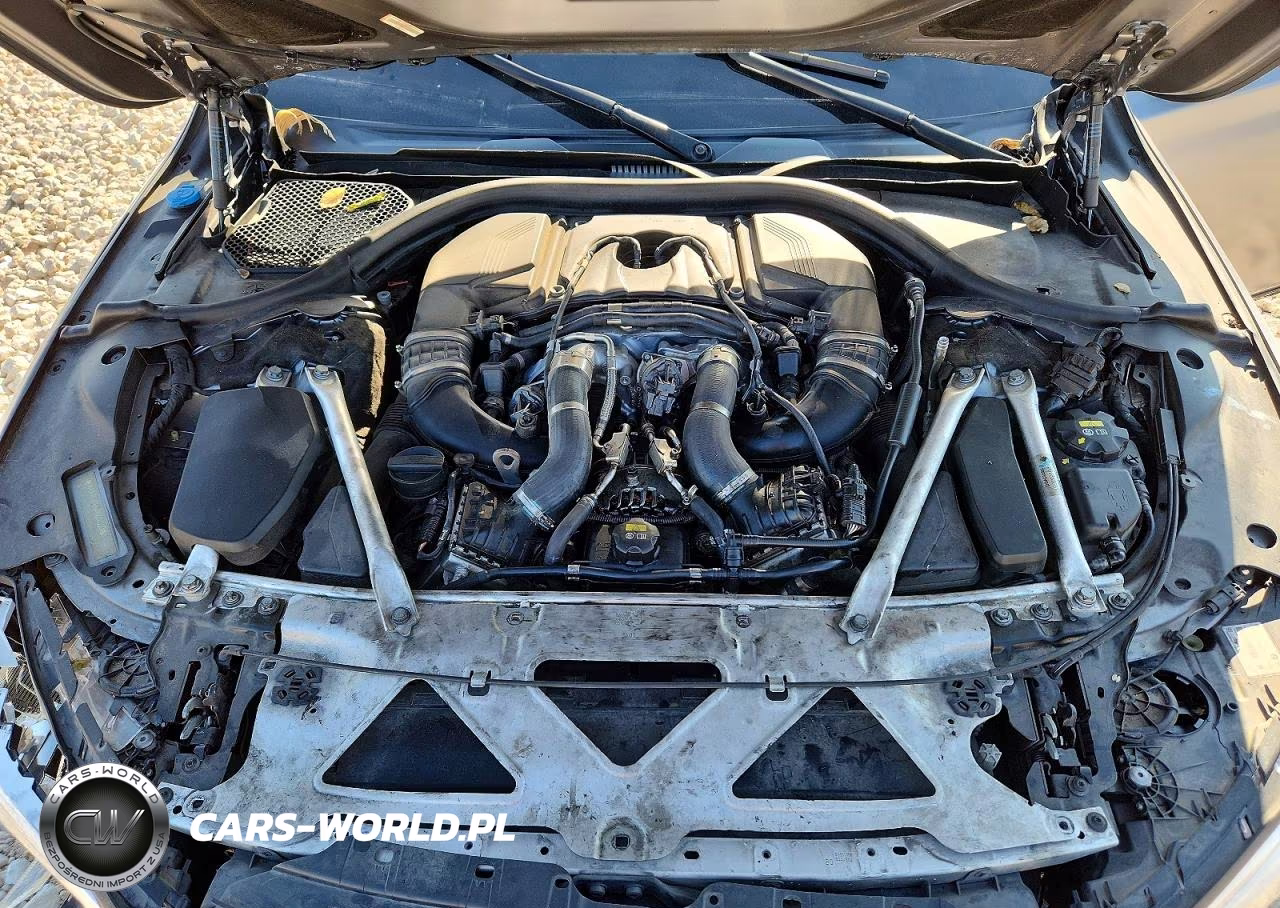 2018 BMW 750 I VIN:WBA7F0C55JGM24090 - 11