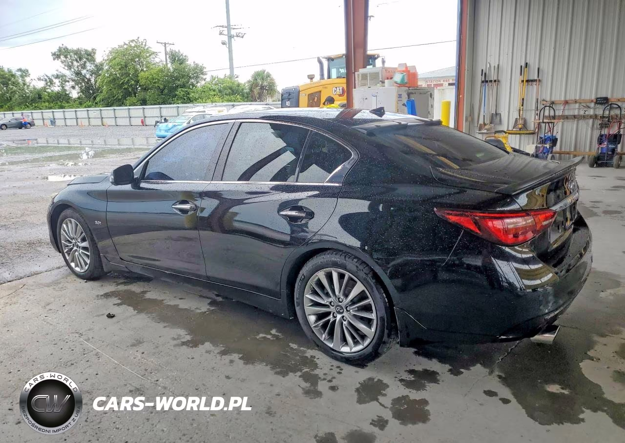 2018 Infiniti Q50 3.0T Luxe VIN:JN1EV7AP9JM358335 - 2