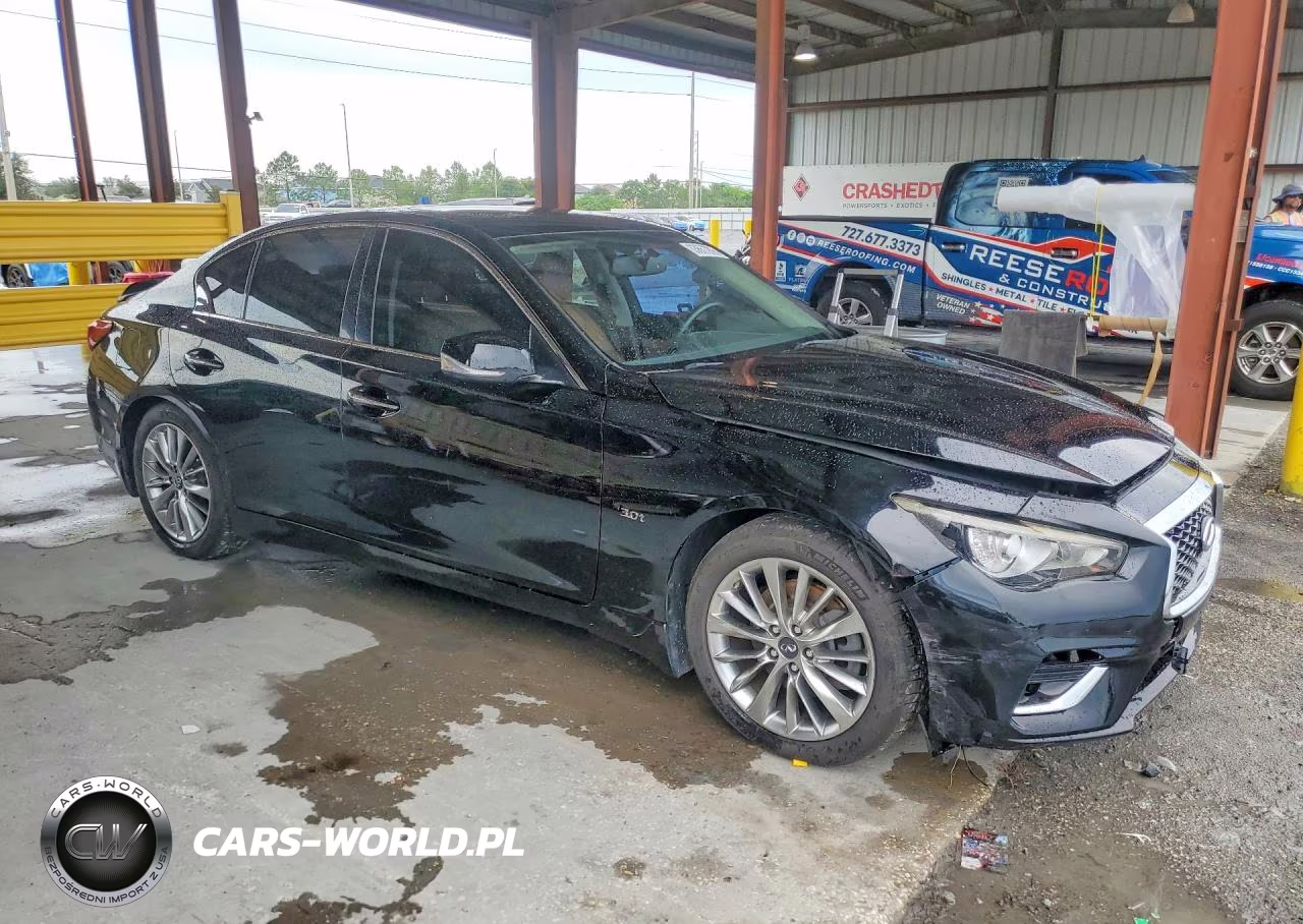 2018 Infiniti Q50 3.0T Luxe VIN:JN1EV7AP9JM358335 - 4