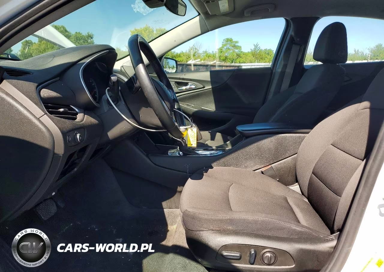 2023 Chevrolet Malibu Rs VIN:1G1ZG5ST5PF170572 - 7