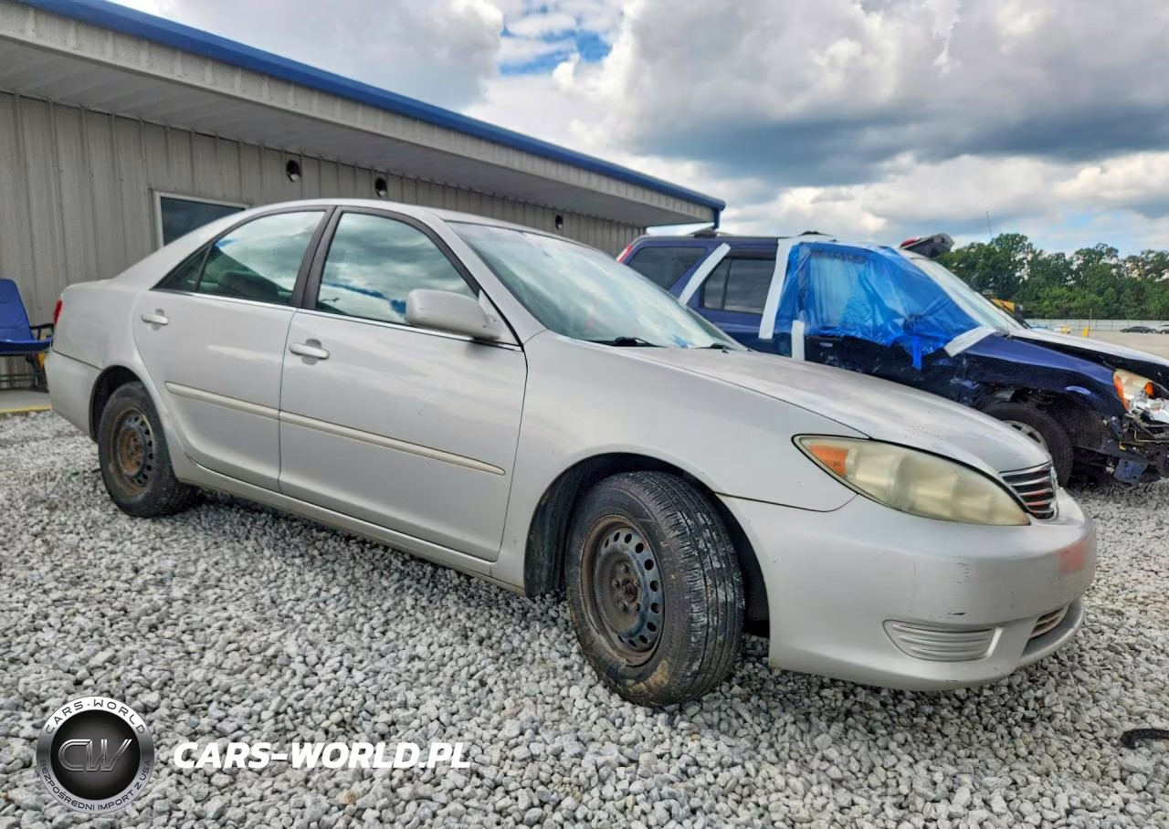 2006 Toyota Camry Le VIN:4T1BE32K56U156185 - 4