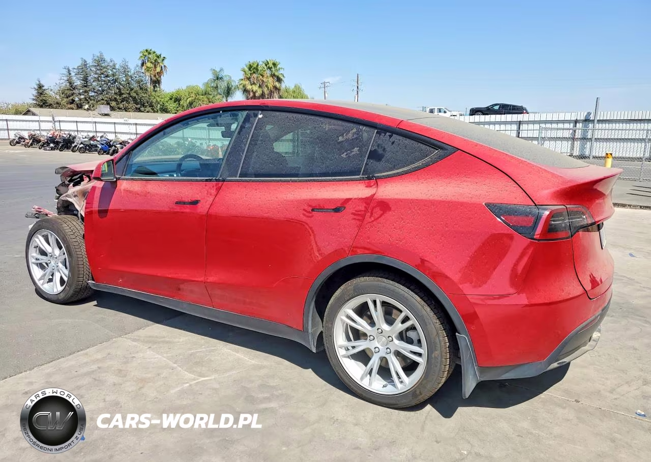 2021 Tesla Model Y VIN:5YJYGDEE5MF298000 - 2