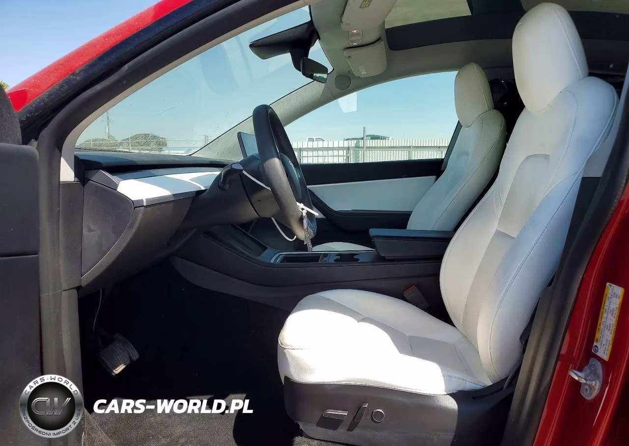 2021 Tesla Model Y VIN:5YJYGDEE5MF298000 - 7