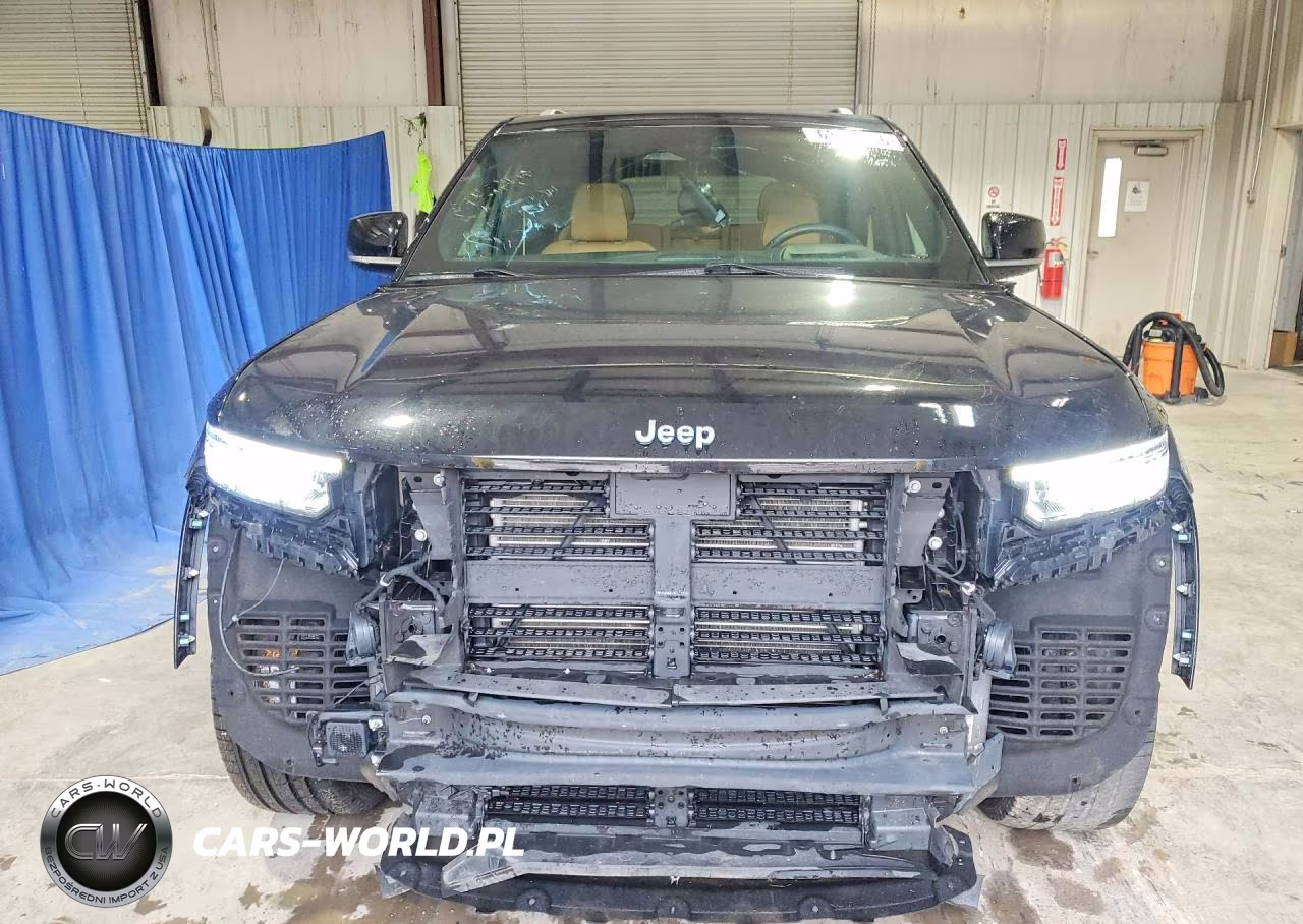 2022 Jeep Grand Cherokee Summit 4Xe VIN:1C4RJYE62N8757345 - 5