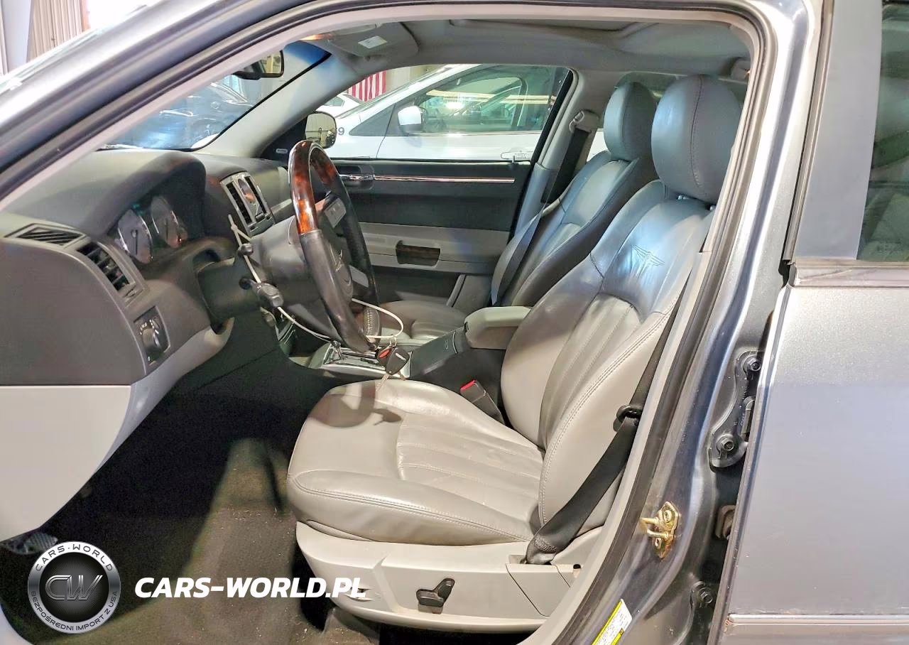 2006 Chrysler 300C VIN:2C3LK63H56H284021 - 7