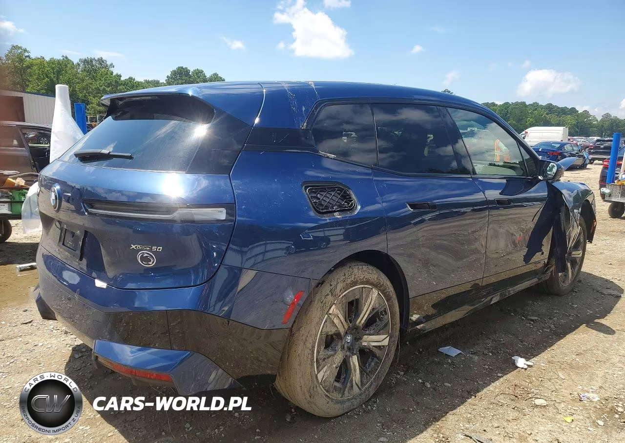 2025 BMW Ix xDrive50 VIN:WB523CF07SCS85866 - 3