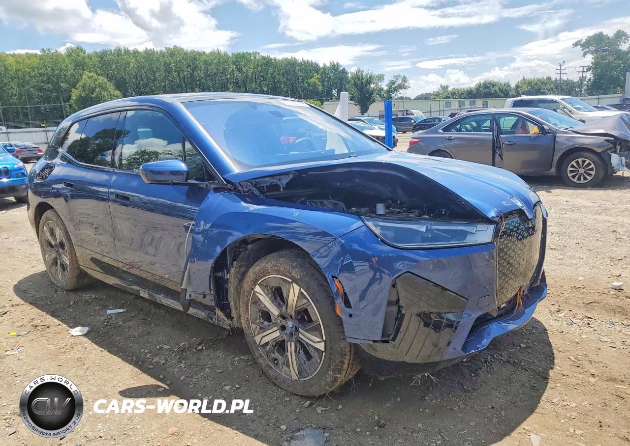 2025 BMW Ix xDrive50 VIN:WB523CF07SCS85866 - 4