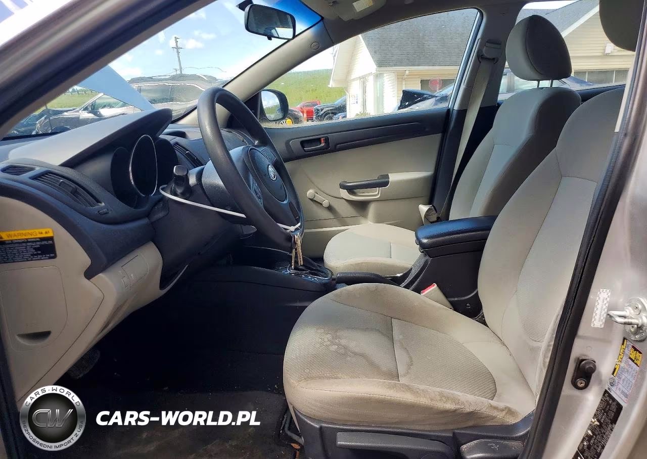 2013 Kia Forte Lx VIN:KNAFT4A22D5663830 - 7