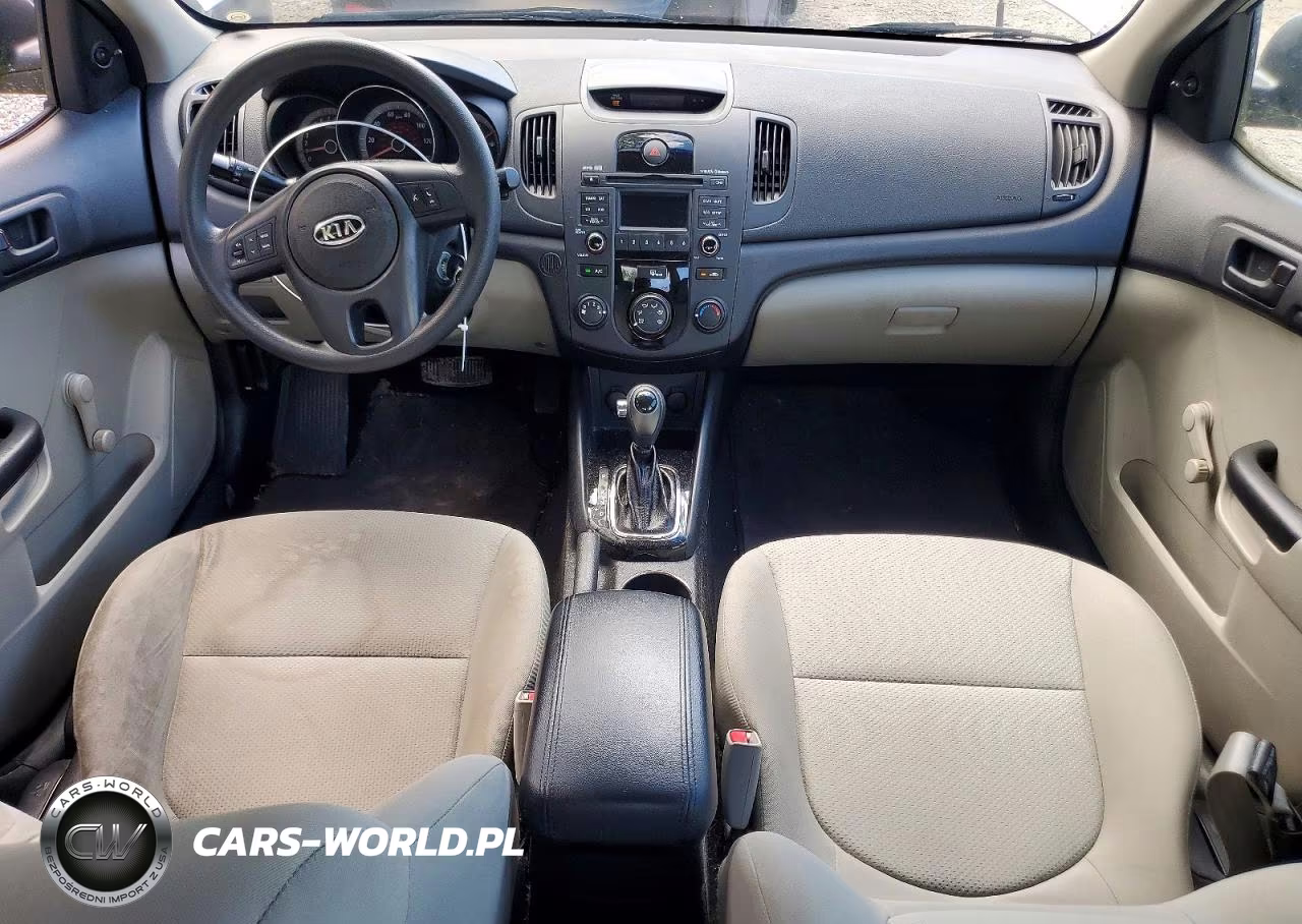 2013 Kia Forte Lx VIN:KNAFT4A22D5663830 - 8
