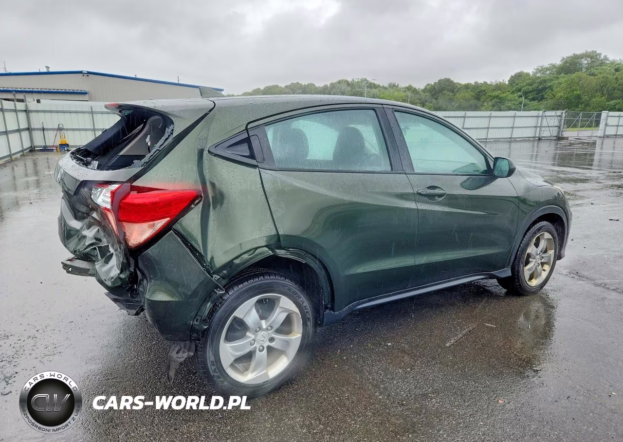 2018 Honda Hr-V Lx VIN:3CZRU6H38JG701535 - 3