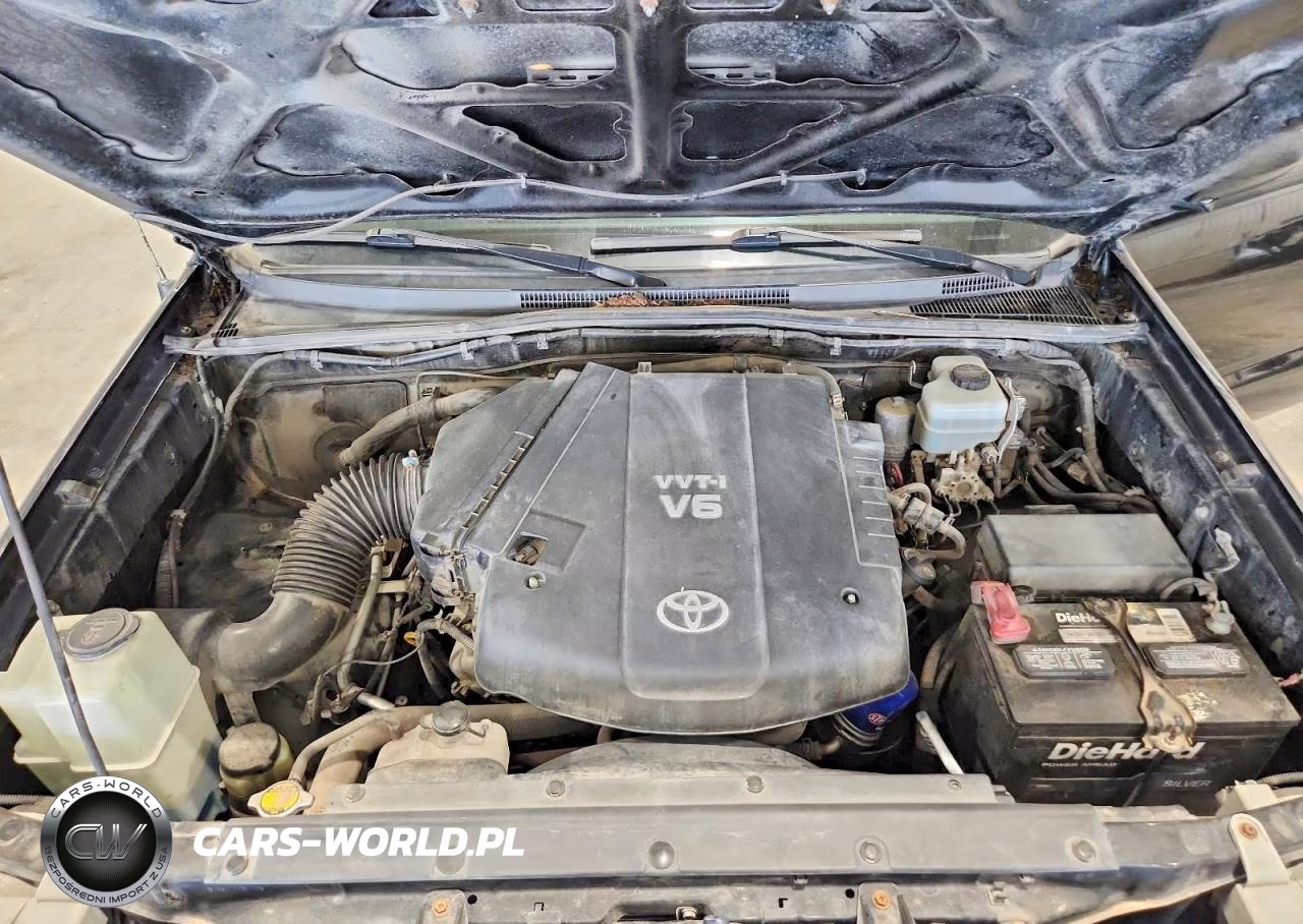 2011 Toyota Tacoma VIN:3TMLU4EN0BM061586 - 11