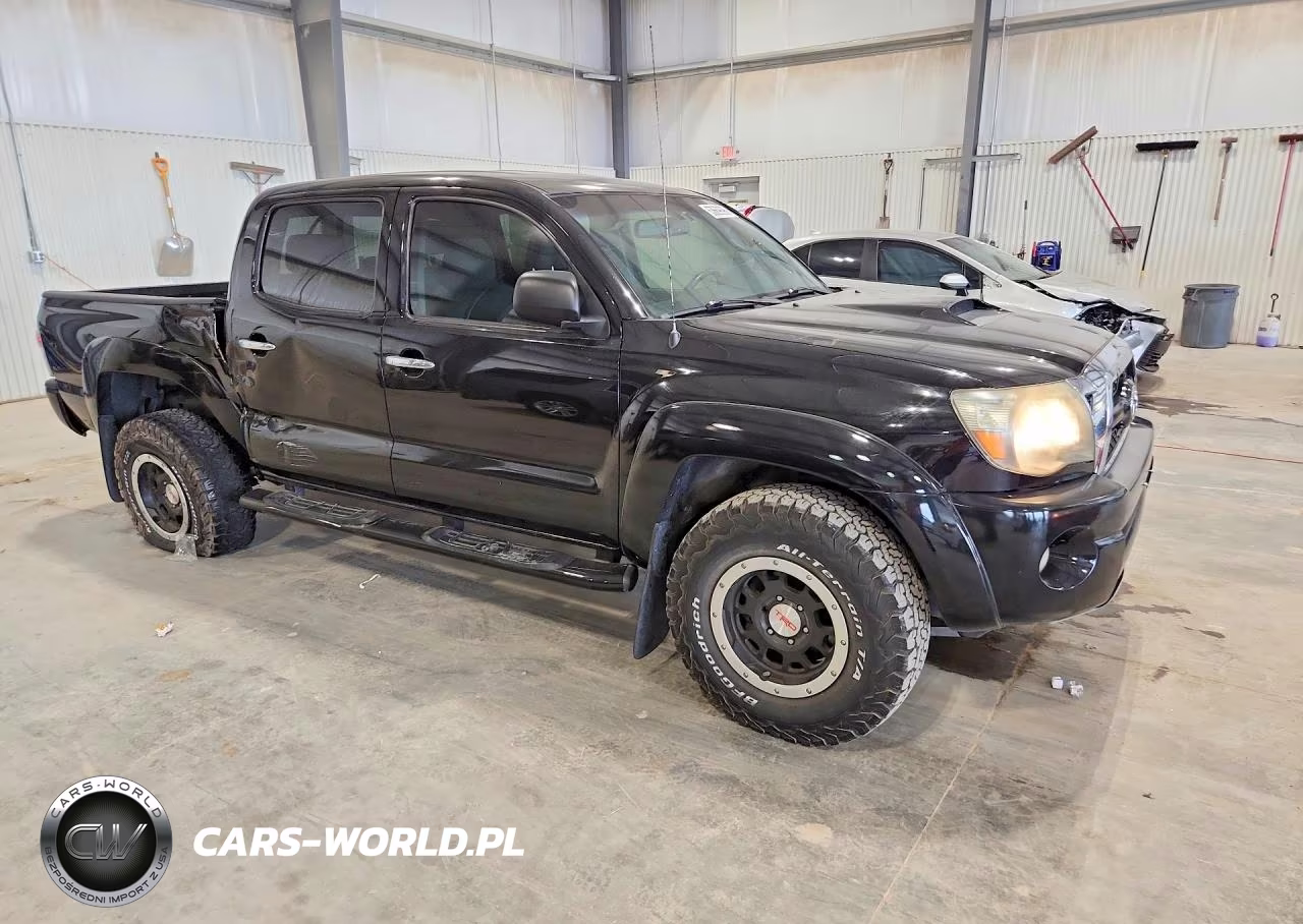 2011 Toyota Tacoma VIN:3TMLU4EN0BM061586 - 4