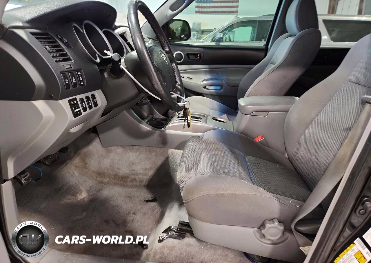 2011 Toyota Tacoma VIN:3TMLU4EN0BM061586 - 7