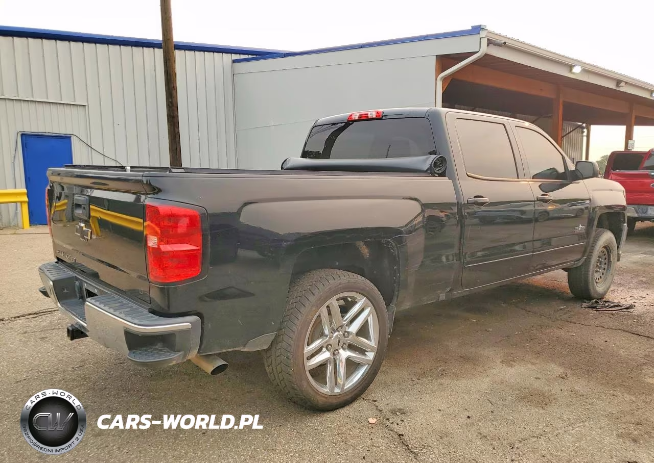 2018 Chevrolet Silverado K1500 Lt VIN:1GCUKREC8JF207883 - 3