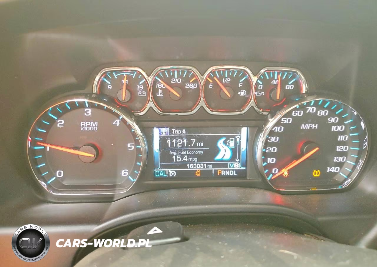 2018 Chevrolet Silverado K1500 Lt VIN:1GCUKREC8JF207883 - 9