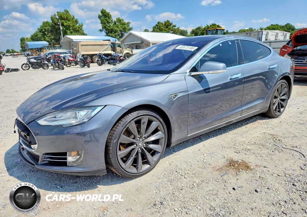 2013 Tesla Model S VIN:5YJSA1AC9DFP11174 - 1