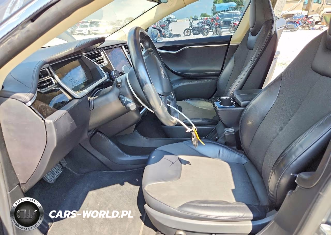 2013 Tesla Model S VIN:5YJSA1AC9DFP11174 - 7