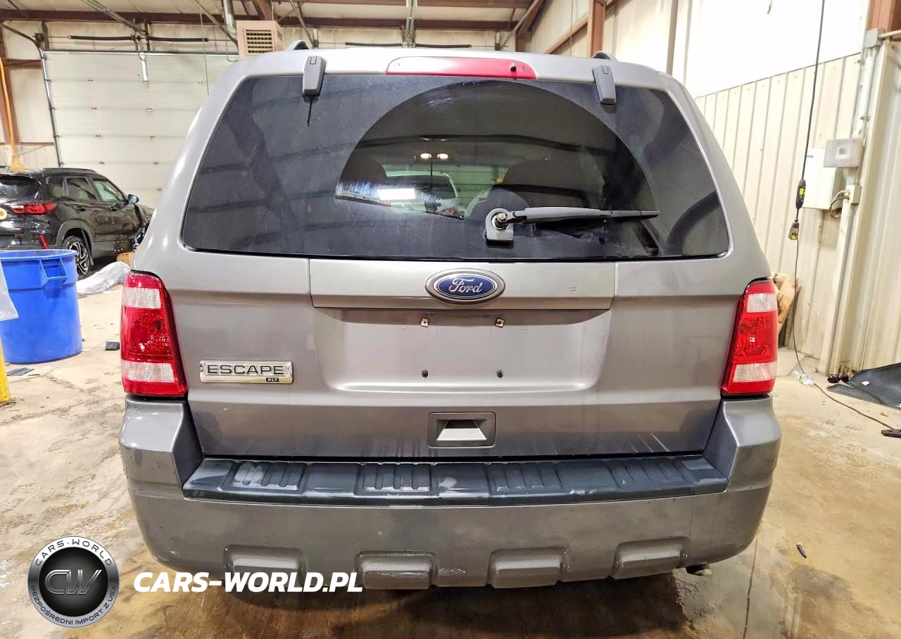 2010 Ford Escape Xlt VIN:1FMCU0D78AKD30527 - 6
