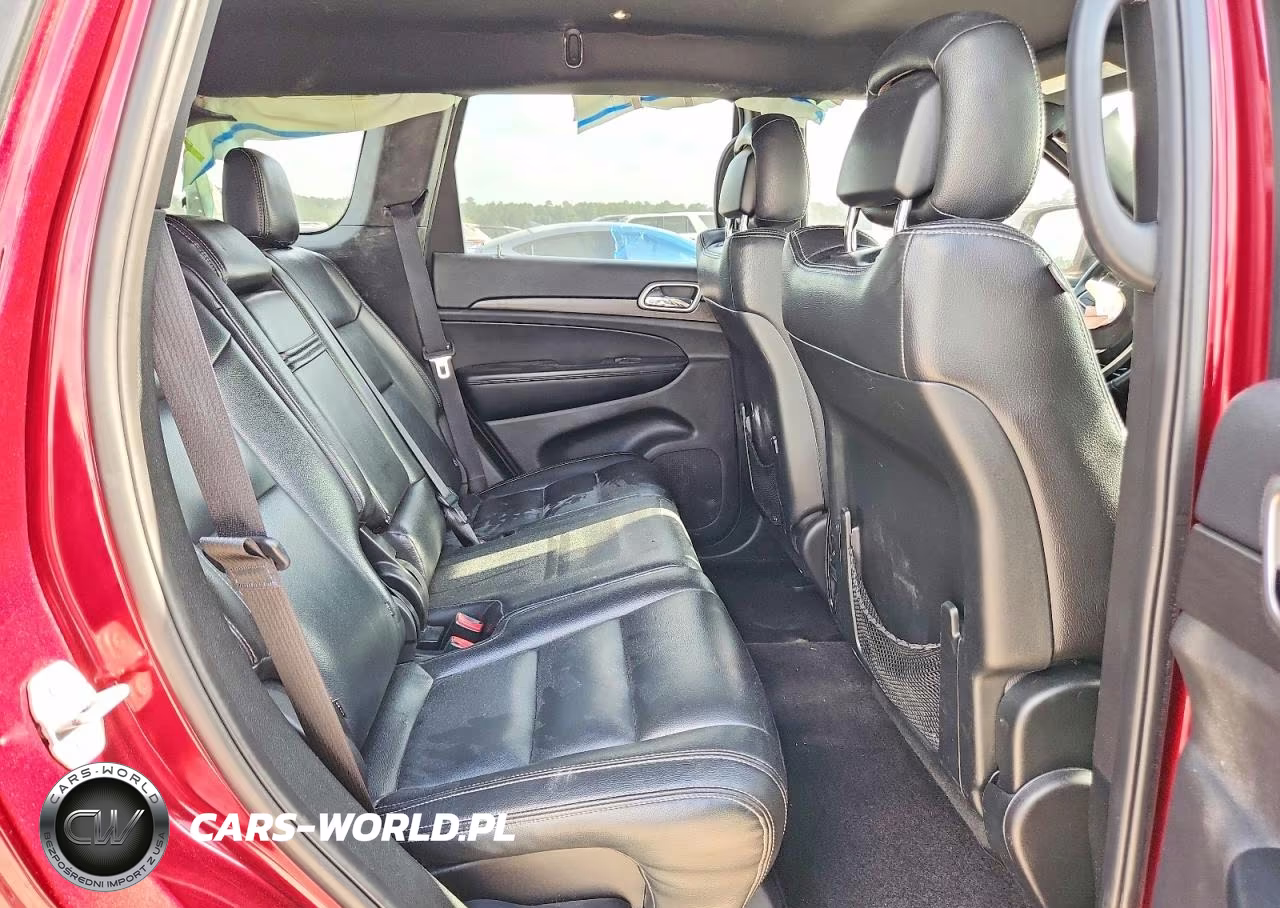 2018 Jeep Grand Cherokee Laredo VIN:1C4RJEAG5JC125914 - 11