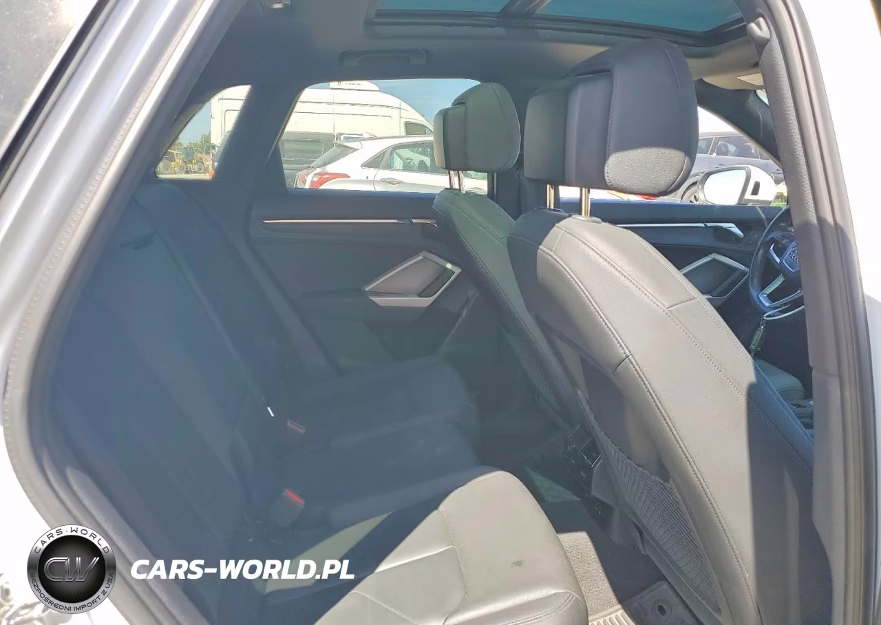 2023 Audi Q3 Premium S Line 45 VIN:WA1DECF31P1096662 - 11