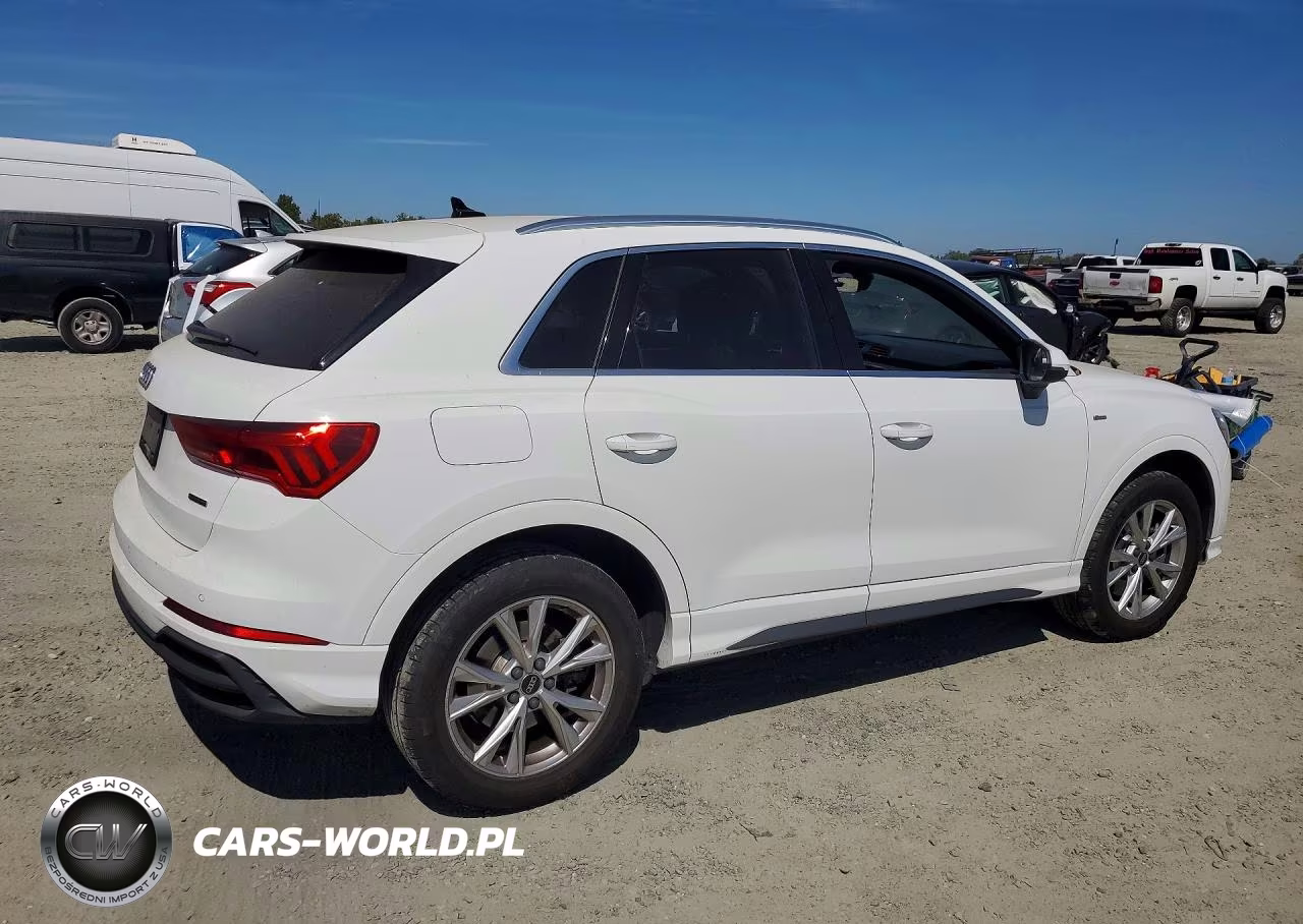 2023 Audi Q3 Premium S Line 45 VIN:WA1DECF31P1096662 - 3