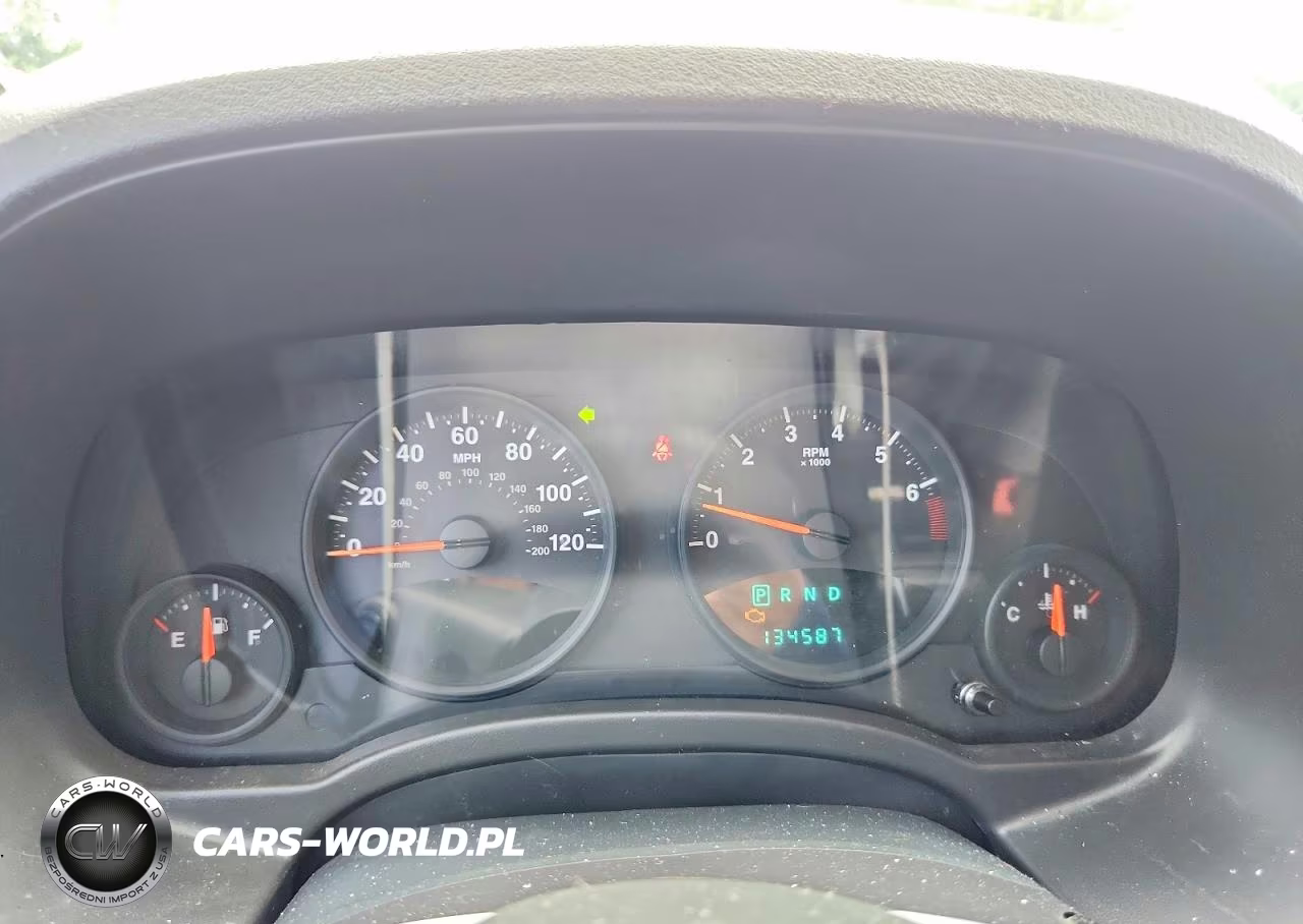 2013 Jeep Compass Latitude VIN:1C4NJCEB3DD196982 - 9