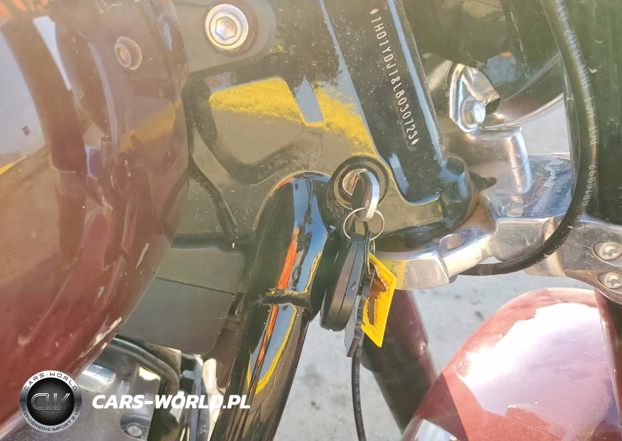 2020 Harley-Davidson Flsl VIN:1HD1YDJ18LB030723 - 8
