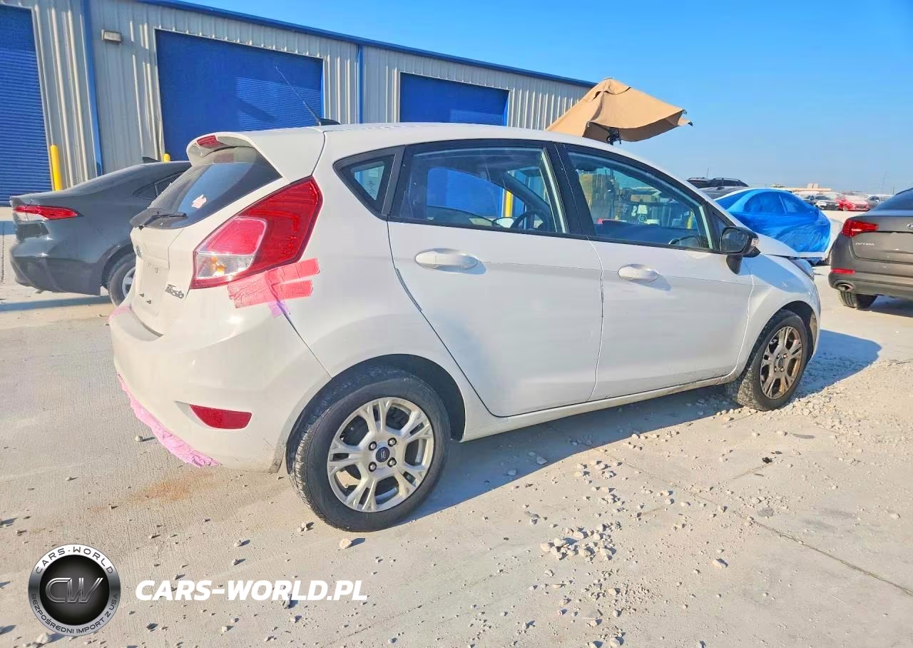2014 Ford Fiesta Se VIN:3FADP4EJ8EM125604 - 3