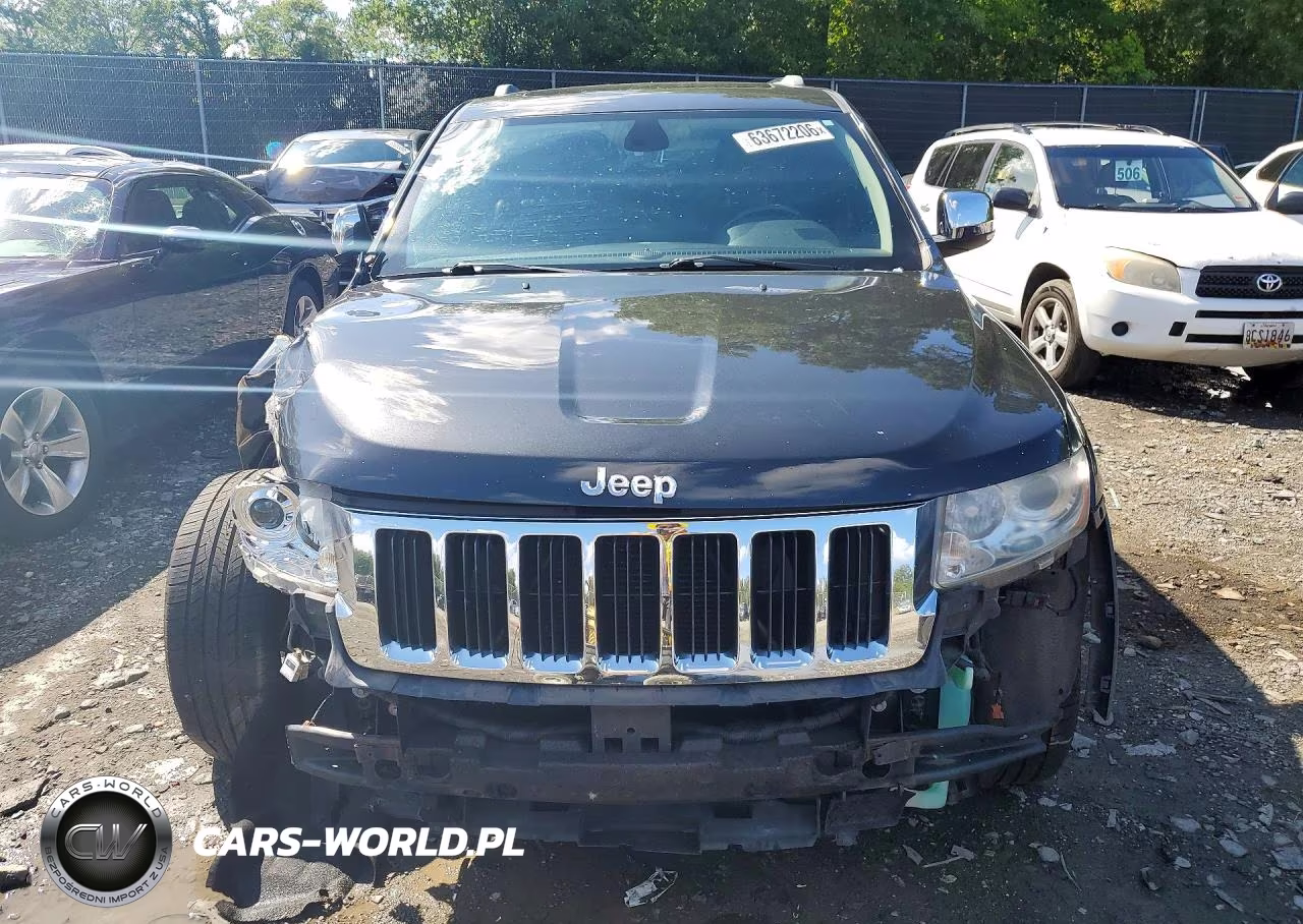 2011 Jeep Grand Cherokee Limited VIN:1J4RR5GT6BC679732 - 5