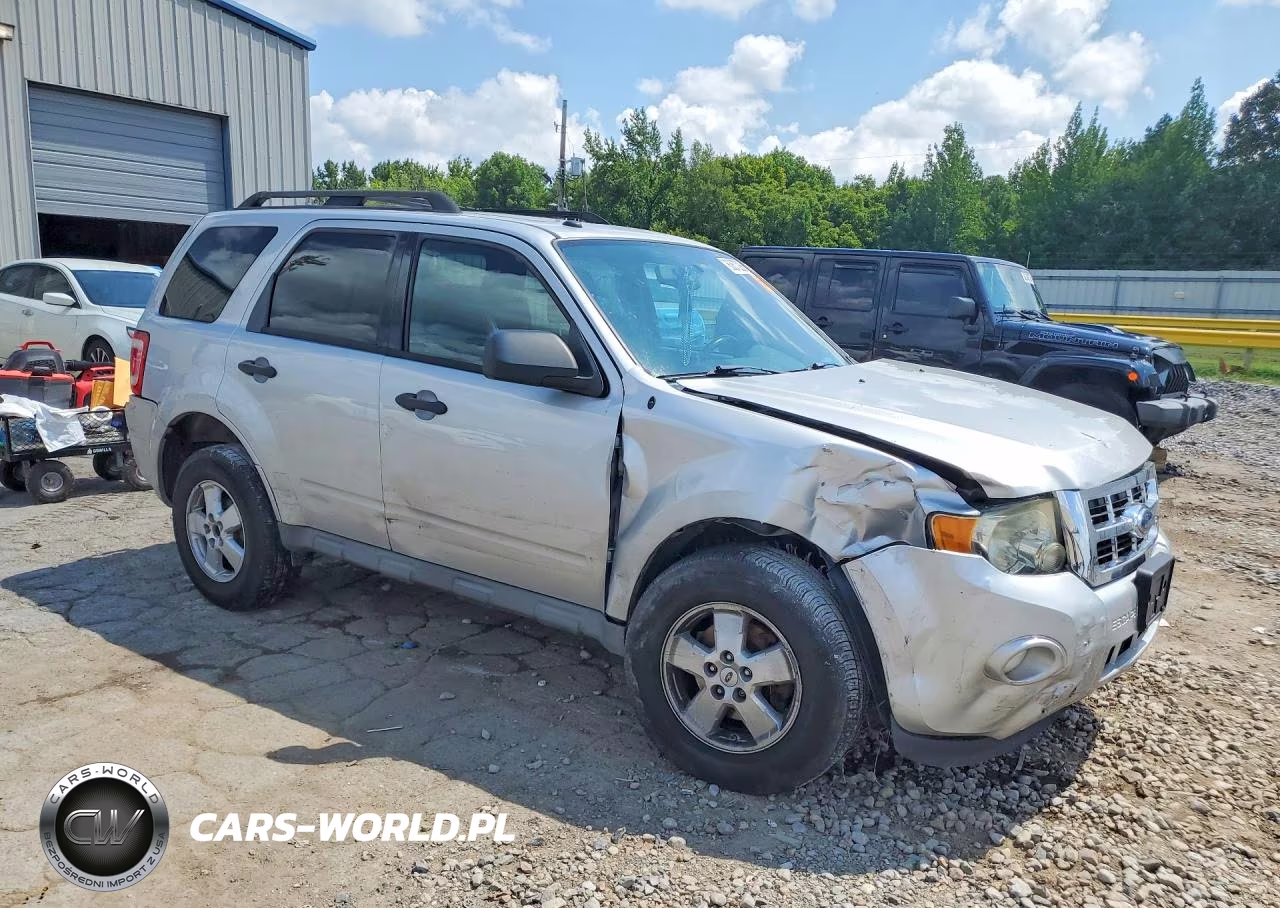 2009 Ford Escape Xlt VIN:1FMCU93GX9KA86252 - 4
