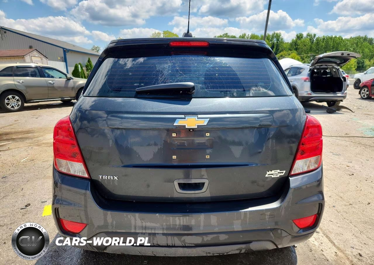 2019 Chevrolet Trax Ls VIN:3GNCJKSB2KL206275 - 6