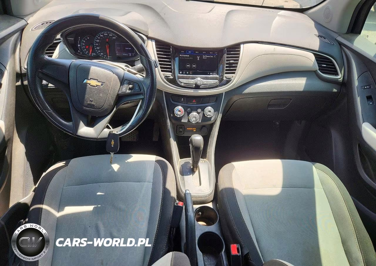 2019 Chevrolet Trax Ls VIN:3GNCJKSB2KL206275 - 8
