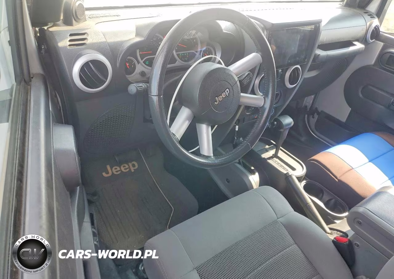 2008 Jeep Wrangler Sahara VIN:1J8FA54198L593139 - 8