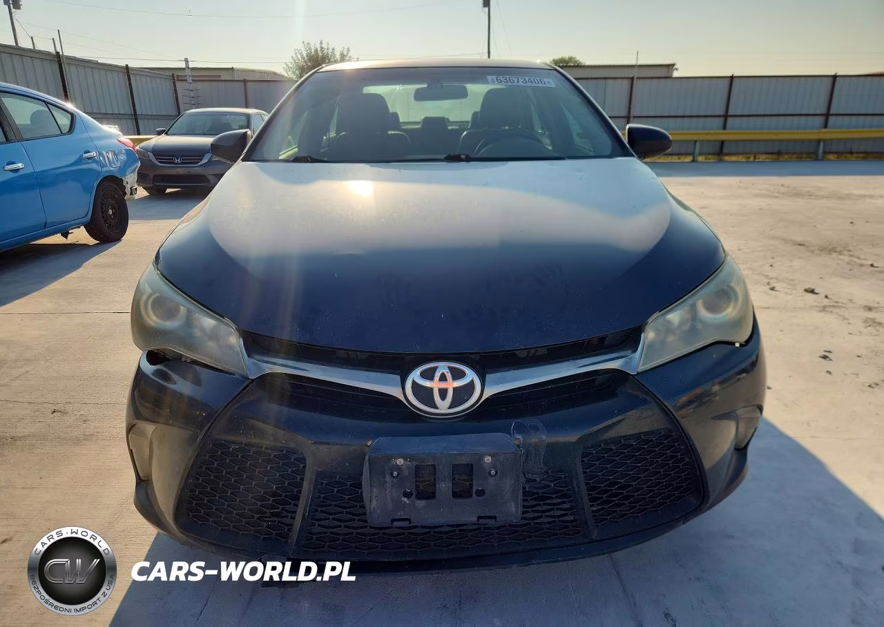 2015 Toyota Camry Se VIN:4T1BF1FKXFU941202 - 5