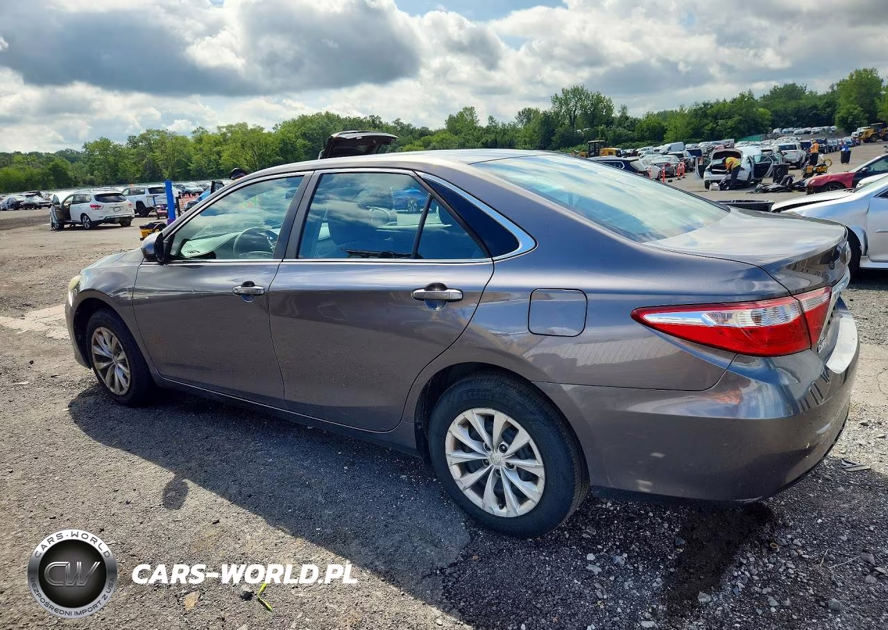 2015 Toyota Camry Le VIN:4T4BF1FK0FR462292 - 2
