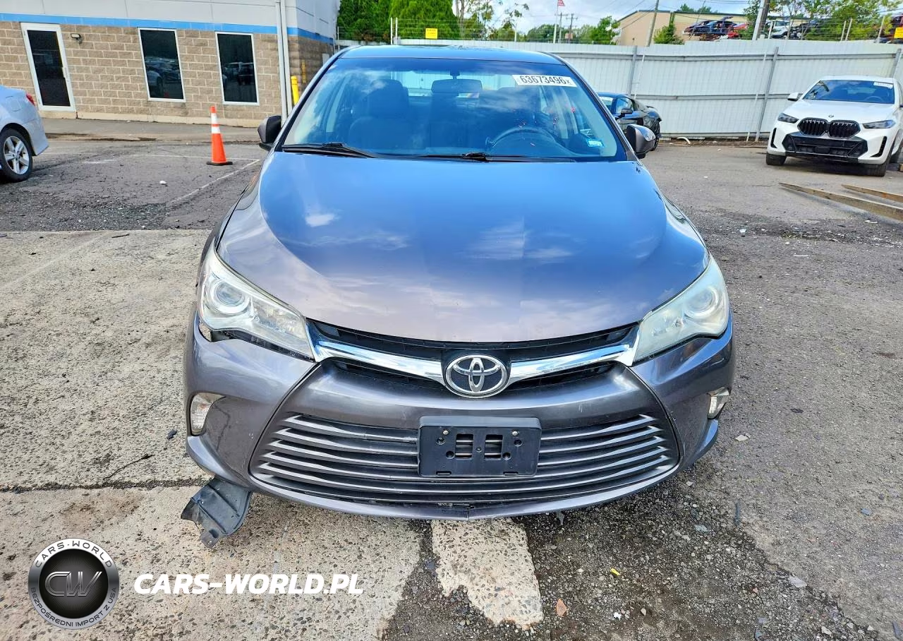 2015 Toyota Camry Le VIN:4T4BF1FK0FR462292 - 5