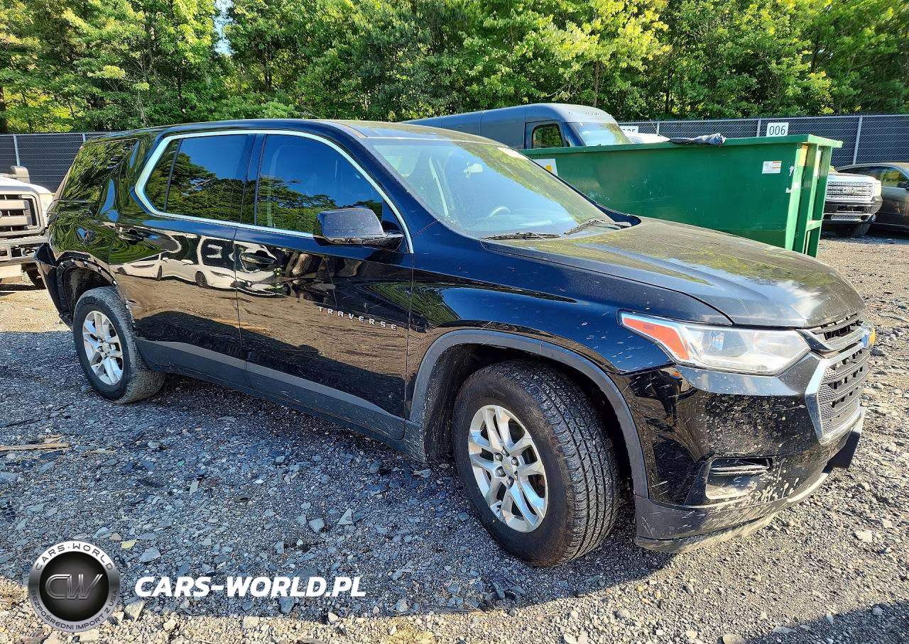 2018 Chevrolet Traverse Ls VIN:1GNERFKW3JJ106087 - 4