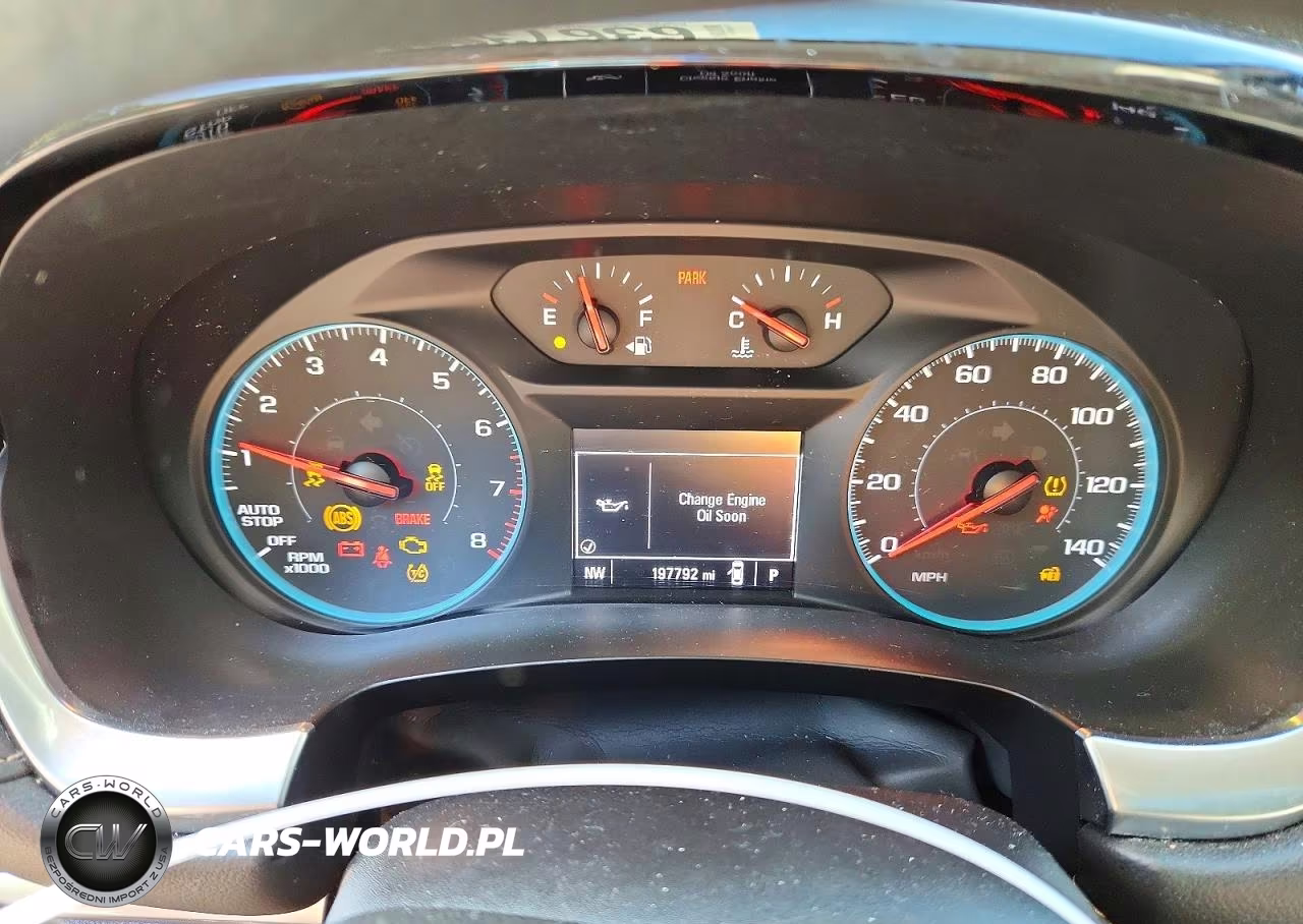 2018 Chevrolet Traverse Ls VIN:1GNERFKW3JJ106087 - 9