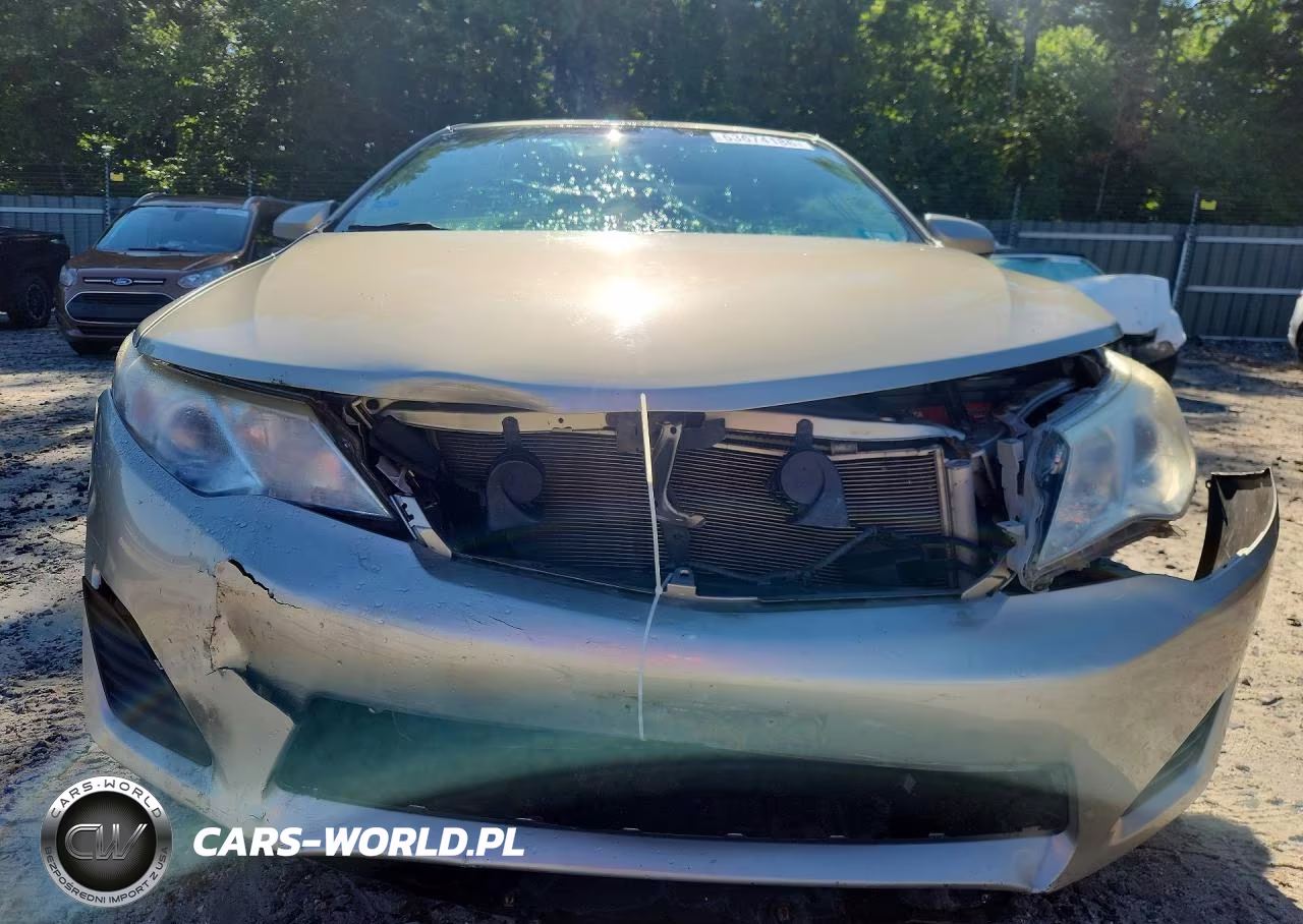 2014 Toyota Camry Le VIN:4T4BF1FK4ER357902 - 5