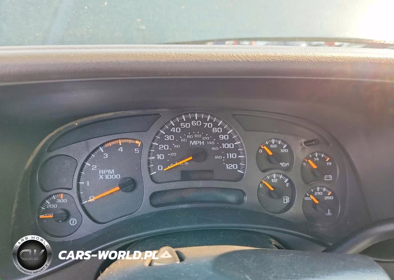 2003 Chevrolet Silverado K2500 Heavy Duty VIN:1GCHK231X3F151359 - 9