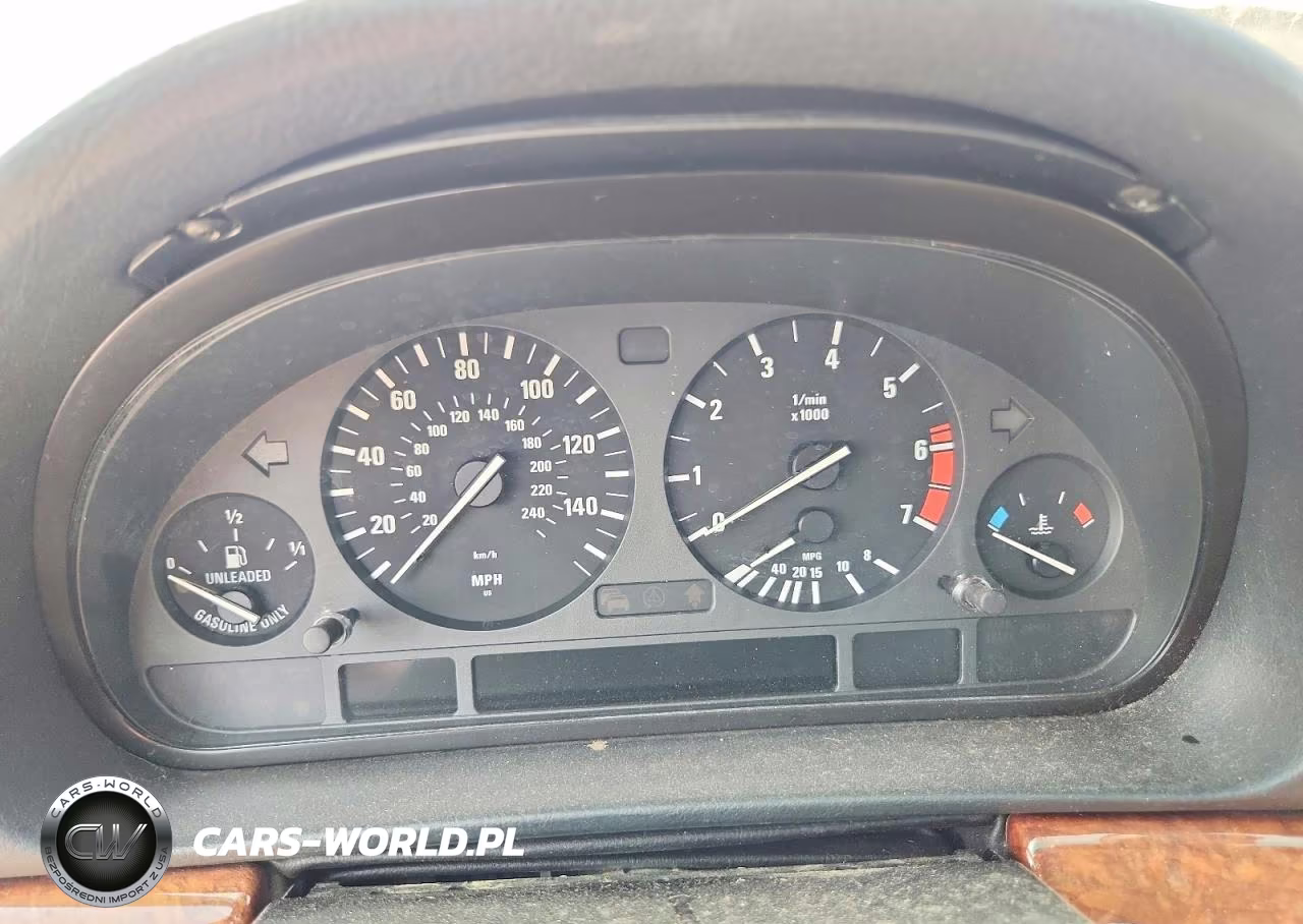 2001 BMW 740 Il VIN:WBAGH834X1DP18182 - 9